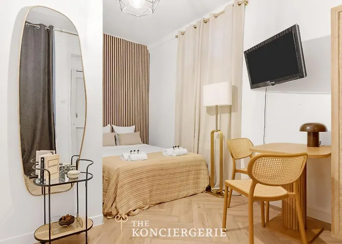 Elegant Dans Le Marais Apartamento París
